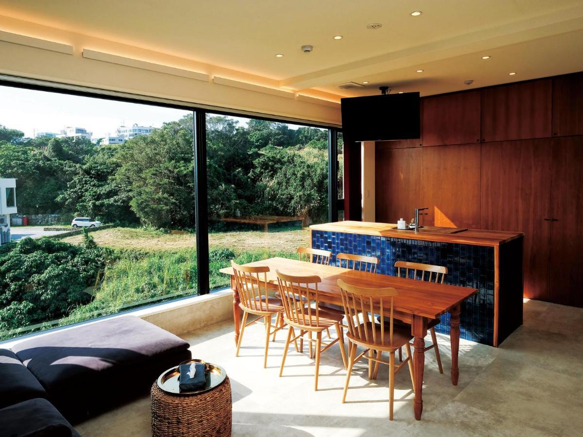 Chulax Okinawa Yomitan【Designer Condominium Hotel】 Bagian luar foto