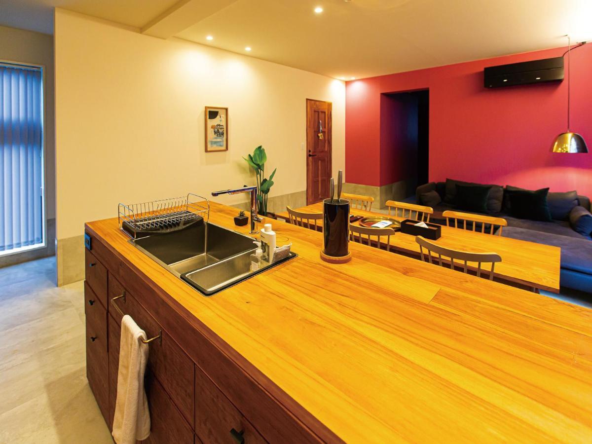 Chulax Okinawa Yomitan【Designer Condominium Hotel】 Bagian luar foto